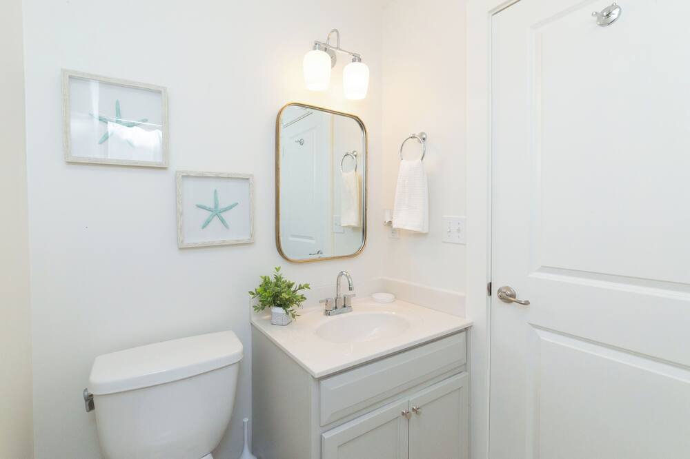 Photo of Bathroom in Pass Christian