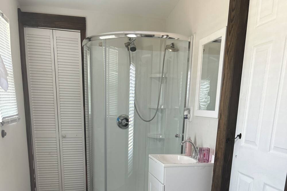 Photo of Bathroom in Fountain