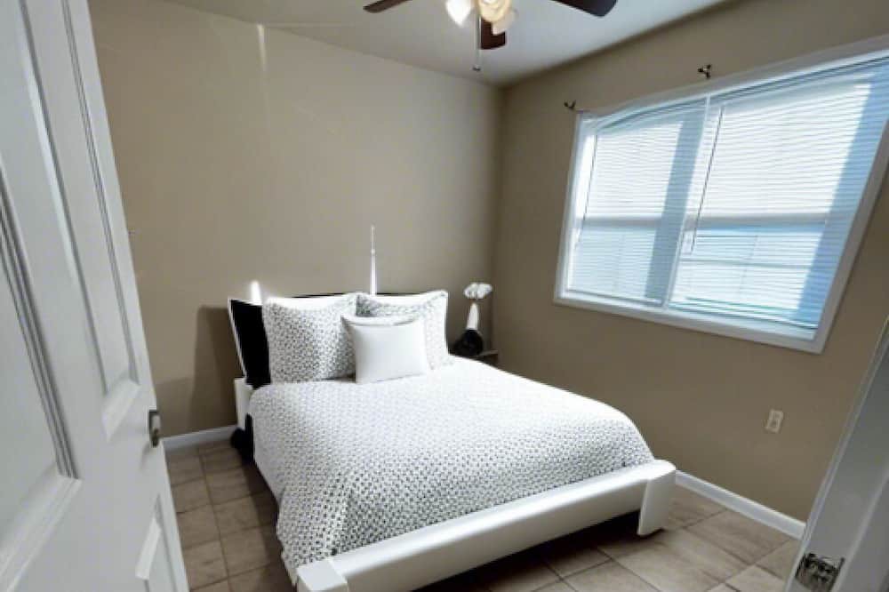 Photo of Bedroom in Bayou Cane
