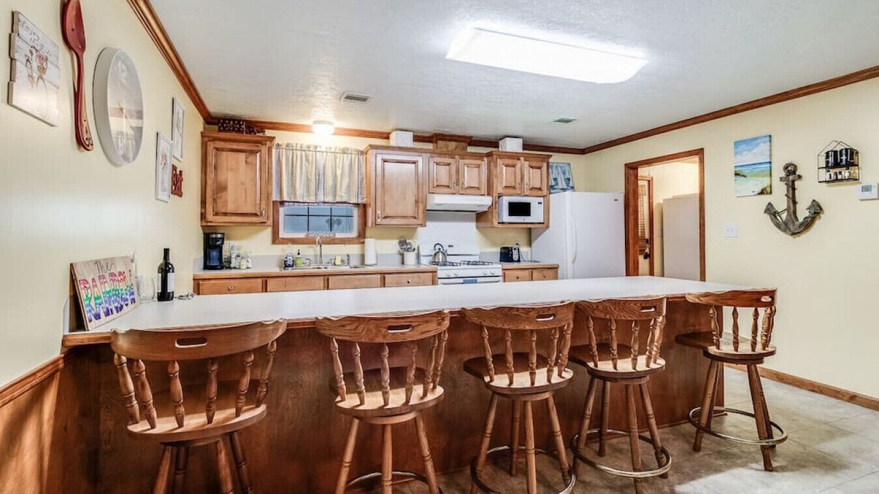 Photo of Kitchen in Cypremort Point