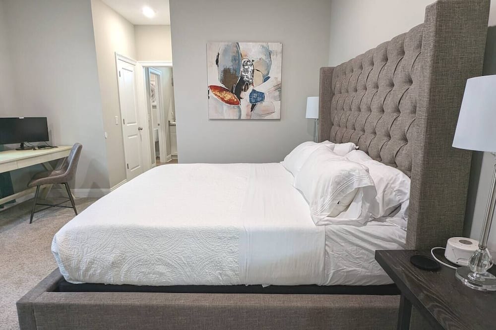 Photo of Bedroom in Panama City