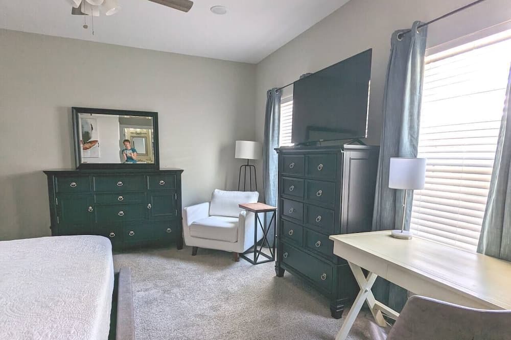 Photo of Bedroom in Panama City