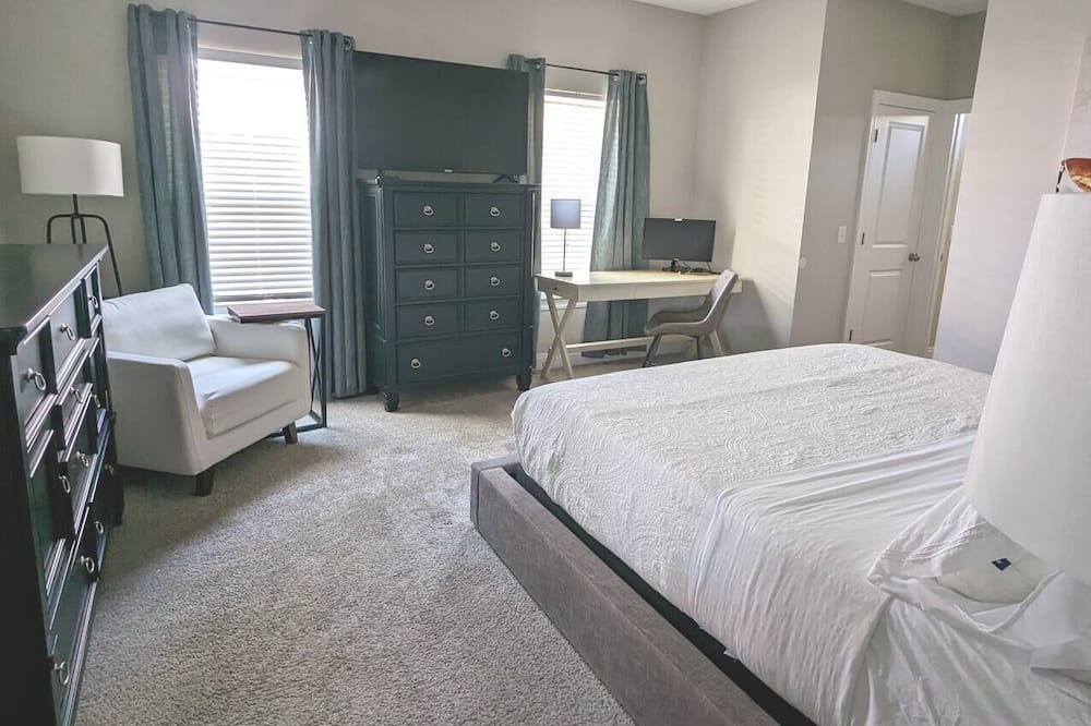 Photo of Bedroom in Panama City