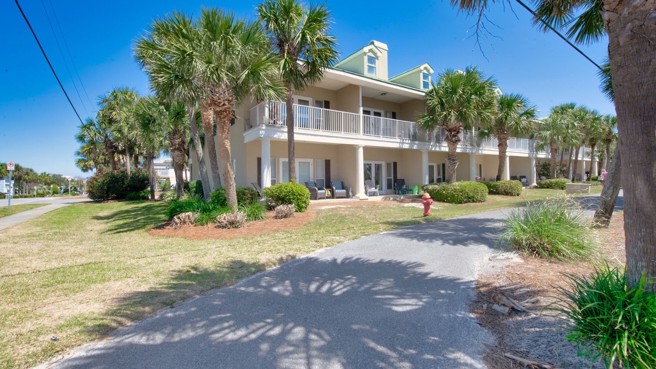 Photo of Outdoor in Crystal Shores