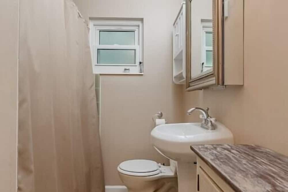 Photo of Bathroom in Riviera Beach