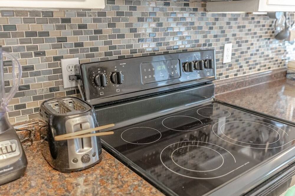 Photo of Kitchen in Riviera Beach