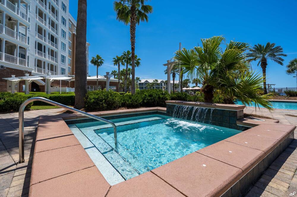 Photo of Outdoor in Upper Grand Lagoon