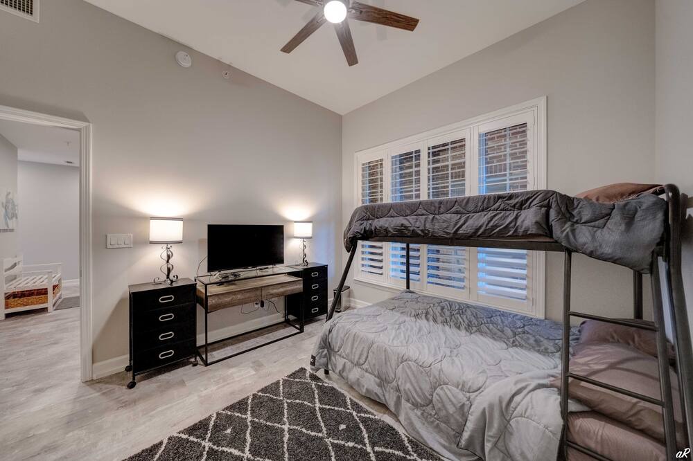 Photo of Bedroom in Upper Grand Lagoon
