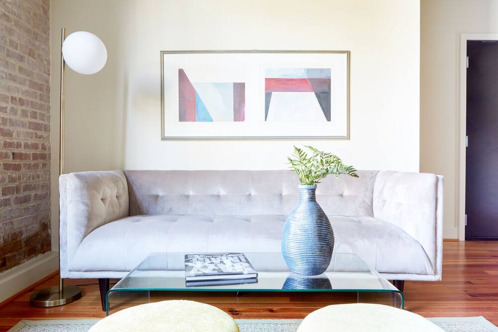 Photo of Bedroom in Arts/Warehouse District
