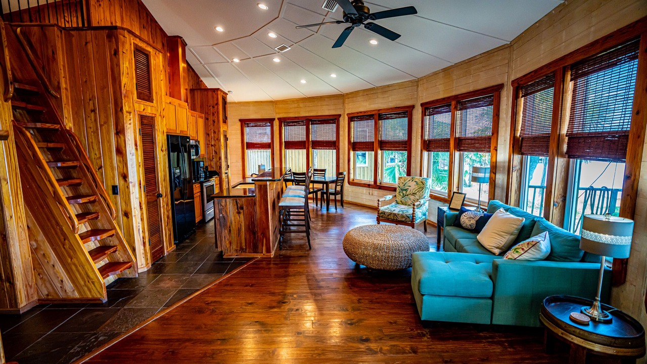 Photo of Livingroom in Port St. Joe