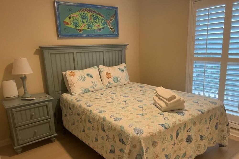 Photo of Bedroom in Sea Palm Village