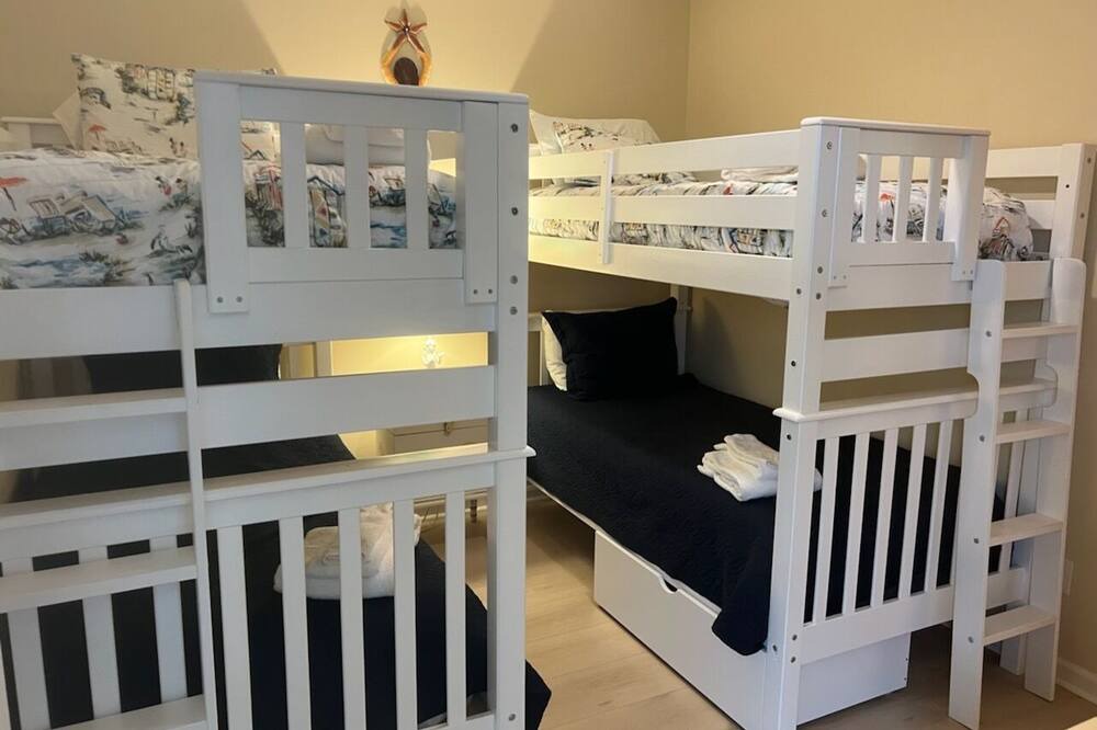 Photo of Bedroom in Sea Palm Village