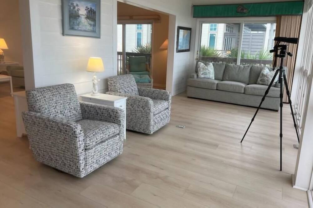 Photo of Livingroom in Sea Palm Village