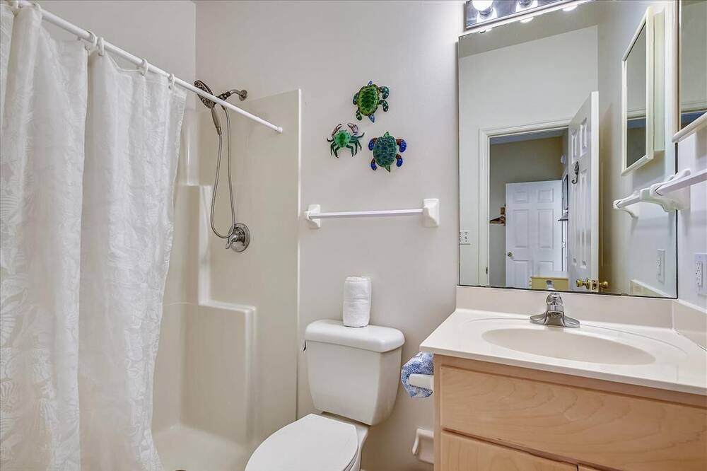 Photo of Bathroom in Sea Palm Village