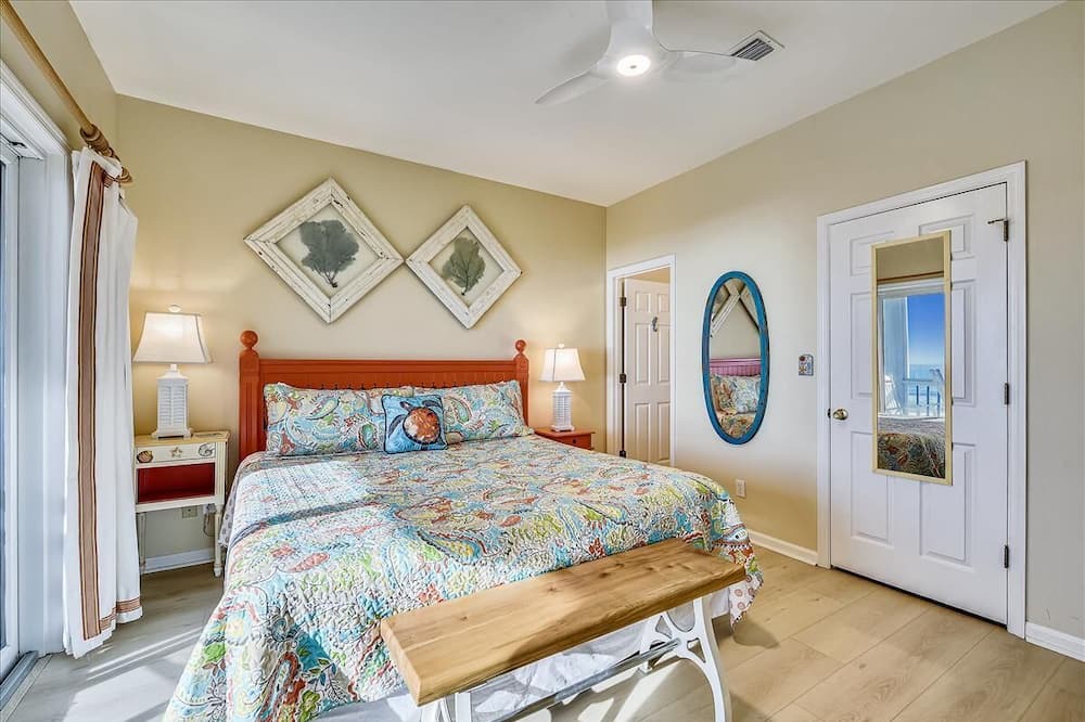 Photo of Bedroom in Sea Palm Village