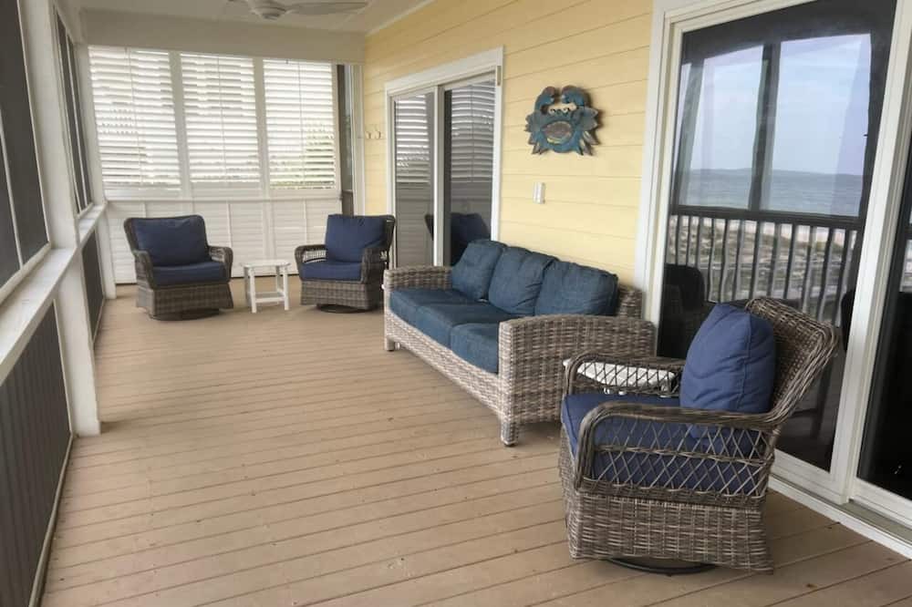 Photo of Others in Sea Palm Village