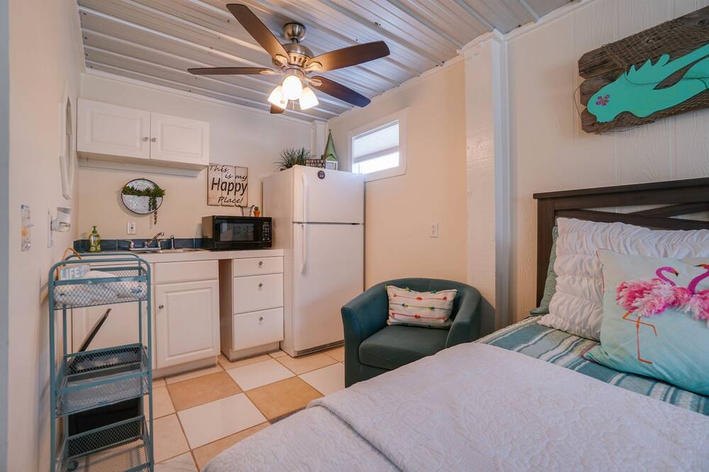 Photo of Bedroom in Holiday Beach