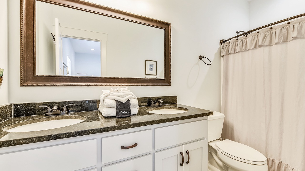 Photo of Bathroom in Laguna Beach