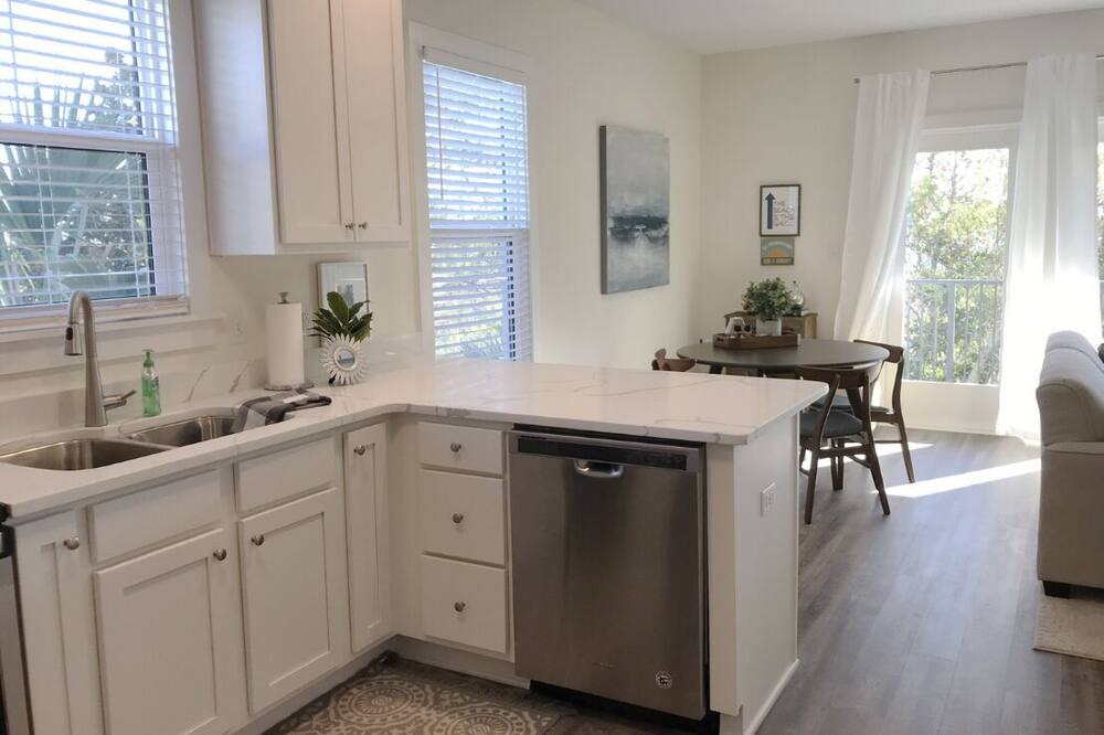 Photo of Bedroom in Santa Rosa Beach