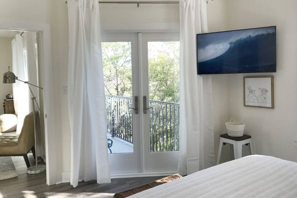 Photo of Patio Balcony in Santa Rosa Beach