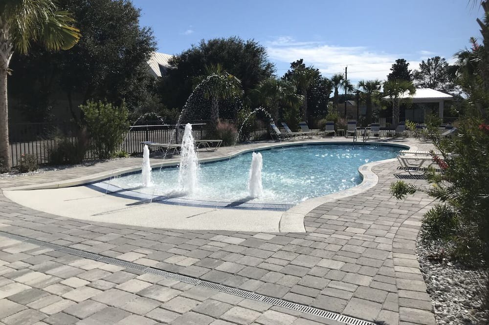 Photo of Outdoor in Santa Rosa Beach