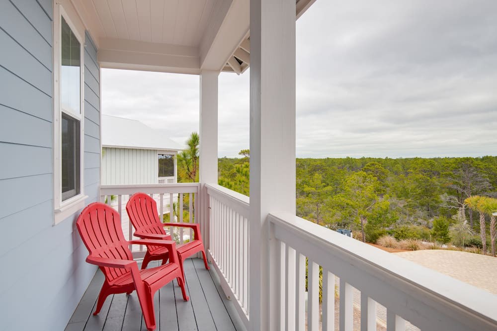 Photo of Patio Balcony in Santa Rosa Beach