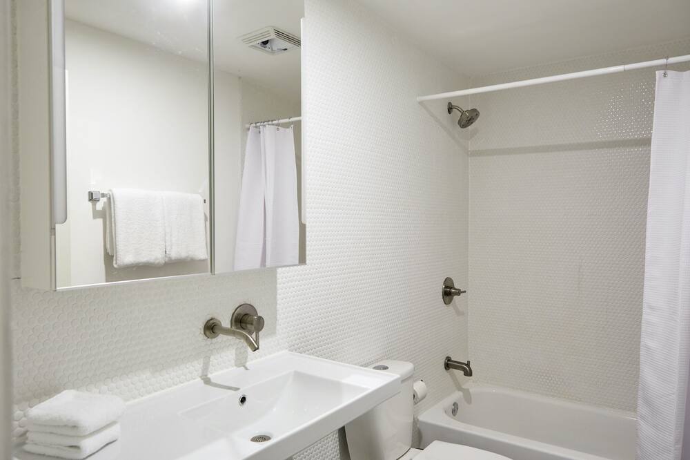 Photo of Bathroom in Faubourg Marigny
