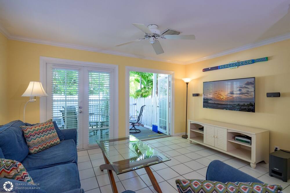 Photo of Livingroom in Bahama Village