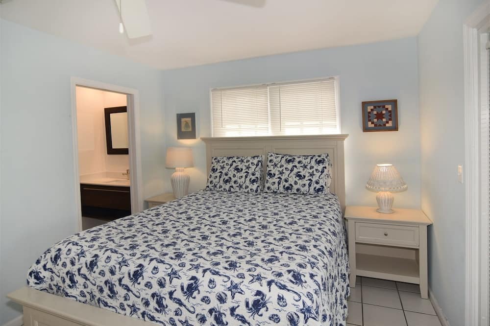 Photo of Bedroom in Bahama Village