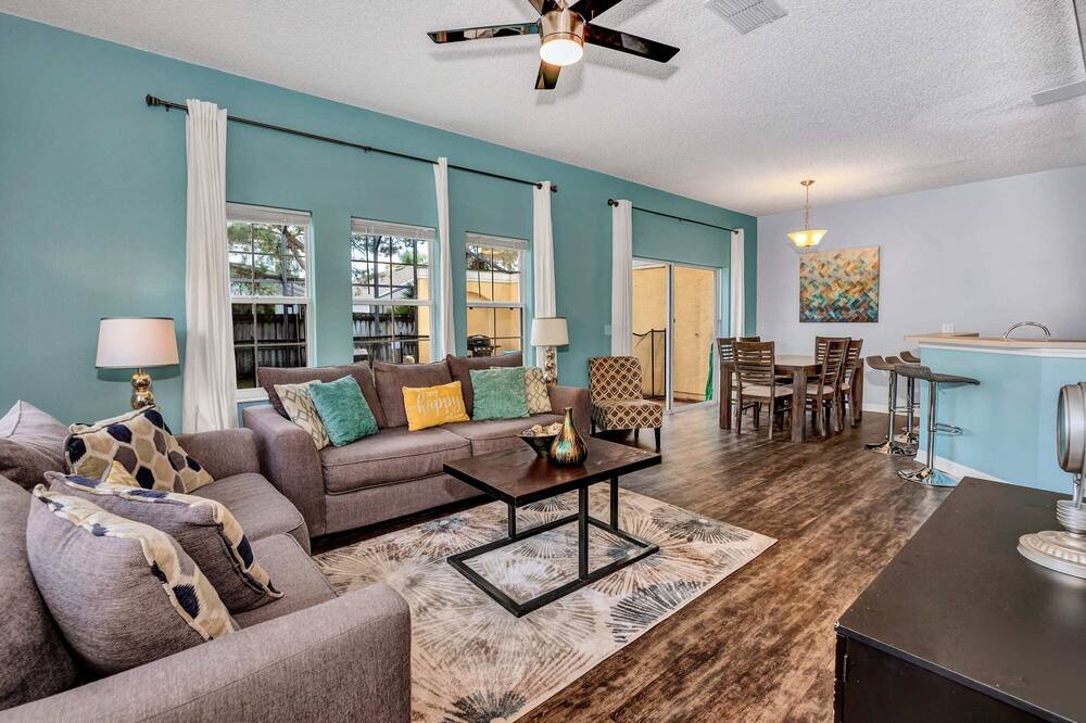 Photo of Livingroom in Kissimmee