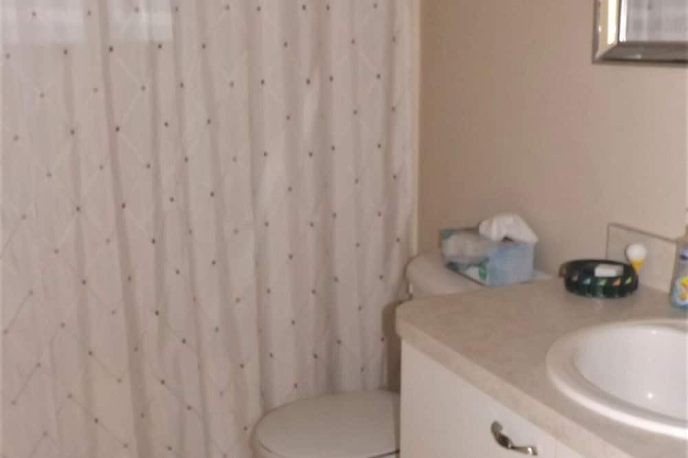 Photo of Bathroom in Villa Alexandria