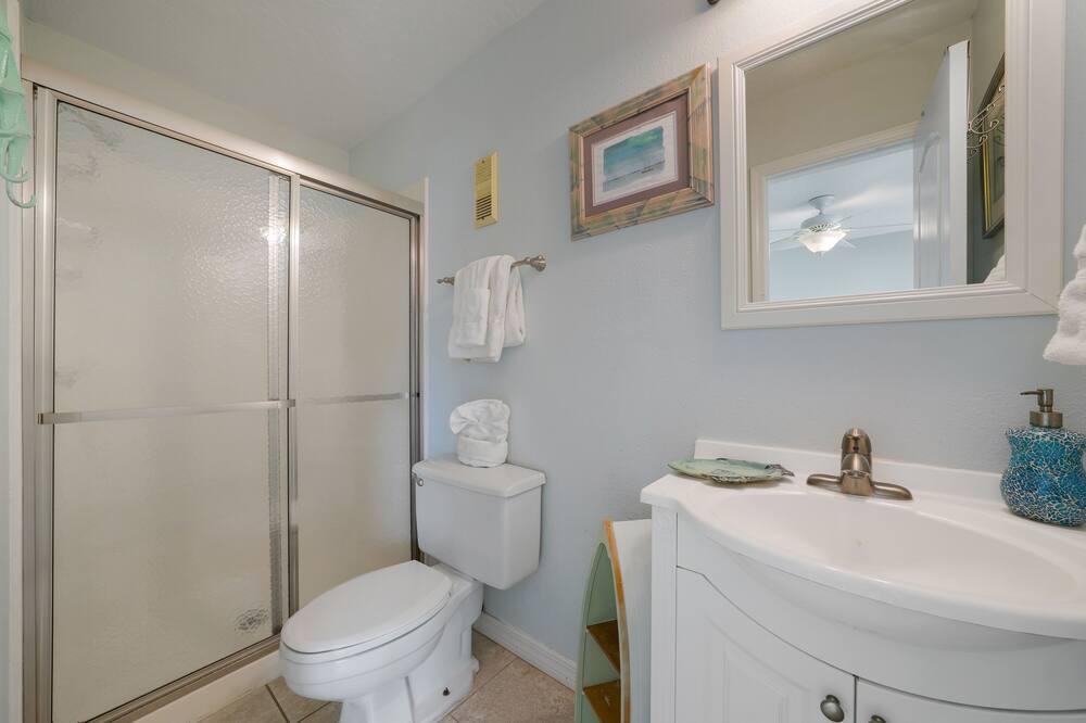Photo of Bathroom in Fort Walton Beach - Destin