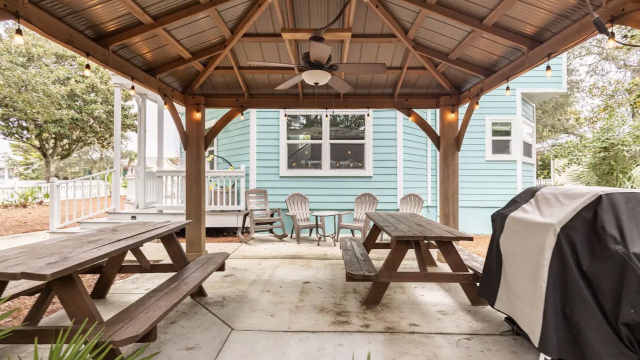 Photo of Patio Balcony in Clipper Cove