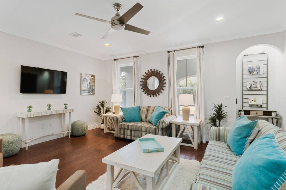 Photo of Livingroom in West Panama City Beach