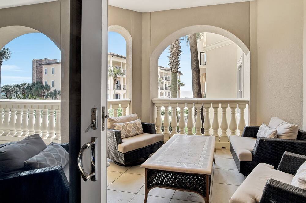 Photo of Bedroom in Santa Rosa Beach