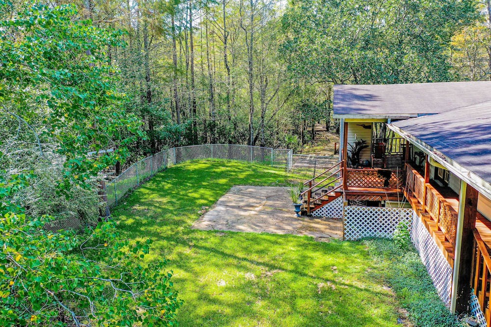 Photo of Outdoor in Moss Point