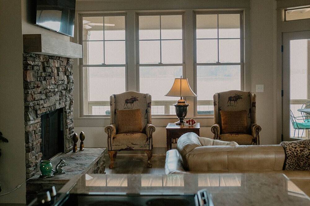 Photo of Livingroom in Pleasure Point