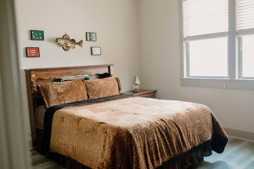 Photo of Bedroom in Pleasure Point