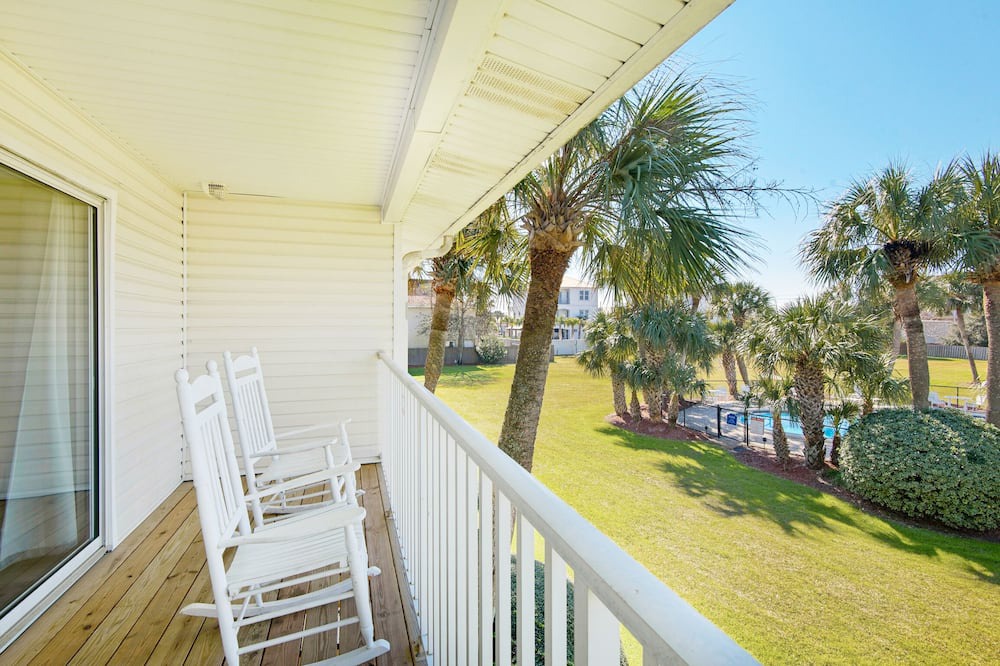 Photo of Patio Balcony in Miramar Beach