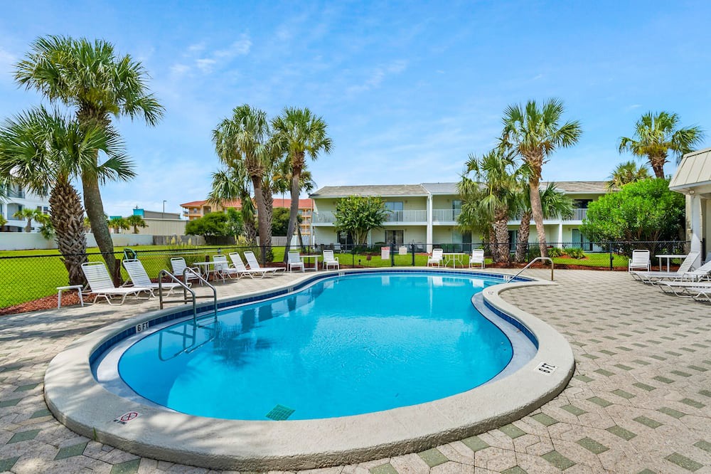 Photo of Outdoor in Miramar Beach