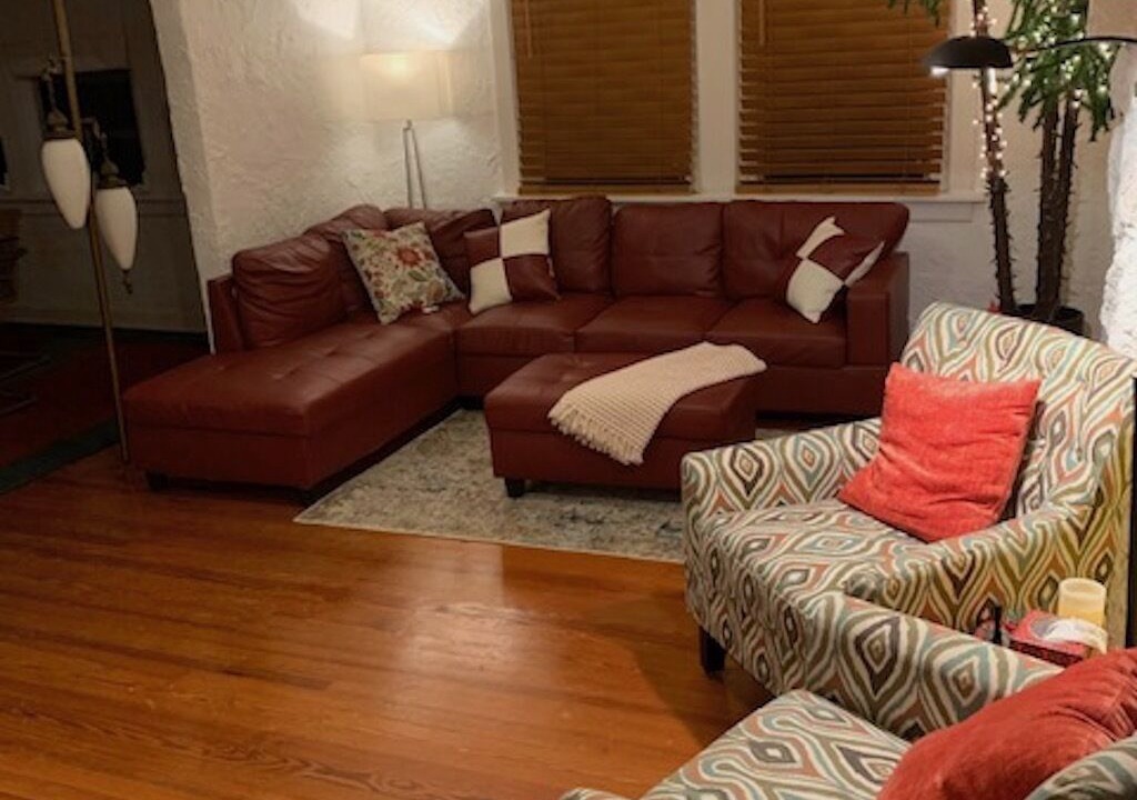 Photo of Livingroom in Parker Ridge