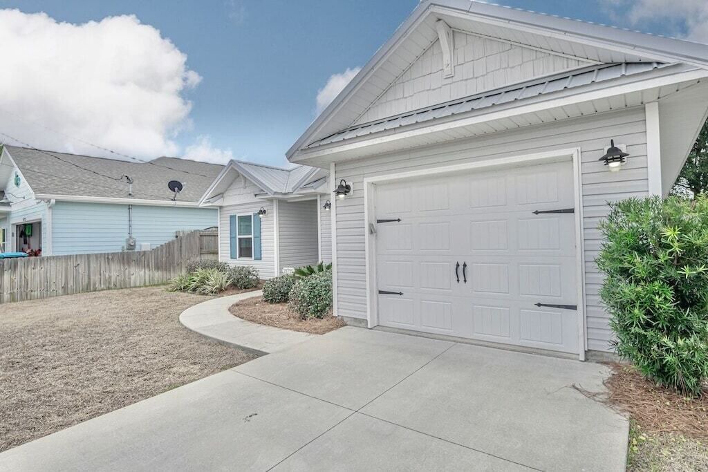 Photo of Outdoor in Riviera Beach