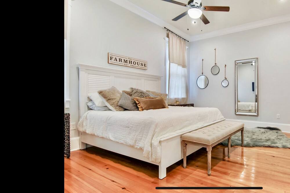 Photo of Bedroom in Saint Claude