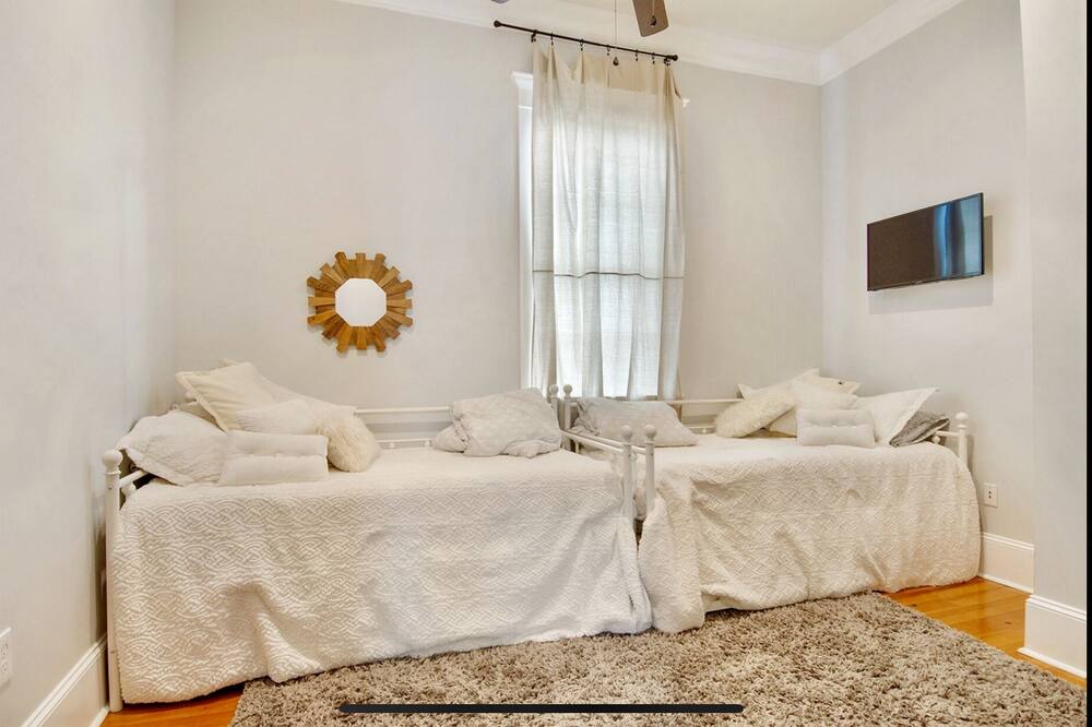 Photo of Bedroom in Saint Claude