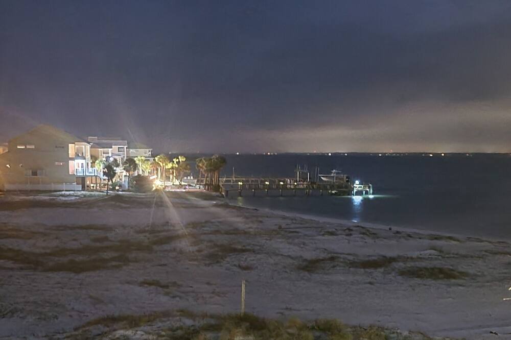 Photo of Others in Gulf Breeze