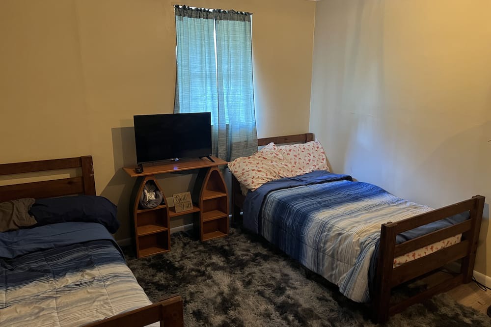 Photo of Bedroom in Magnolia