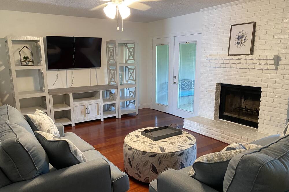 Photo of Livingroom in Diamondhead