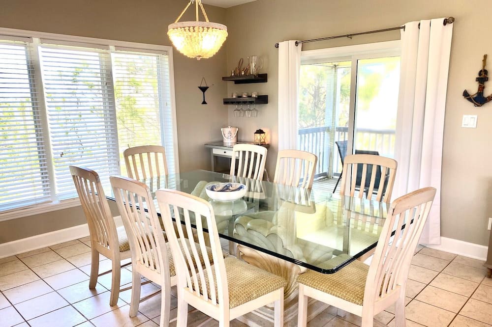 Photo of Kitchen in Treasure Beach Village