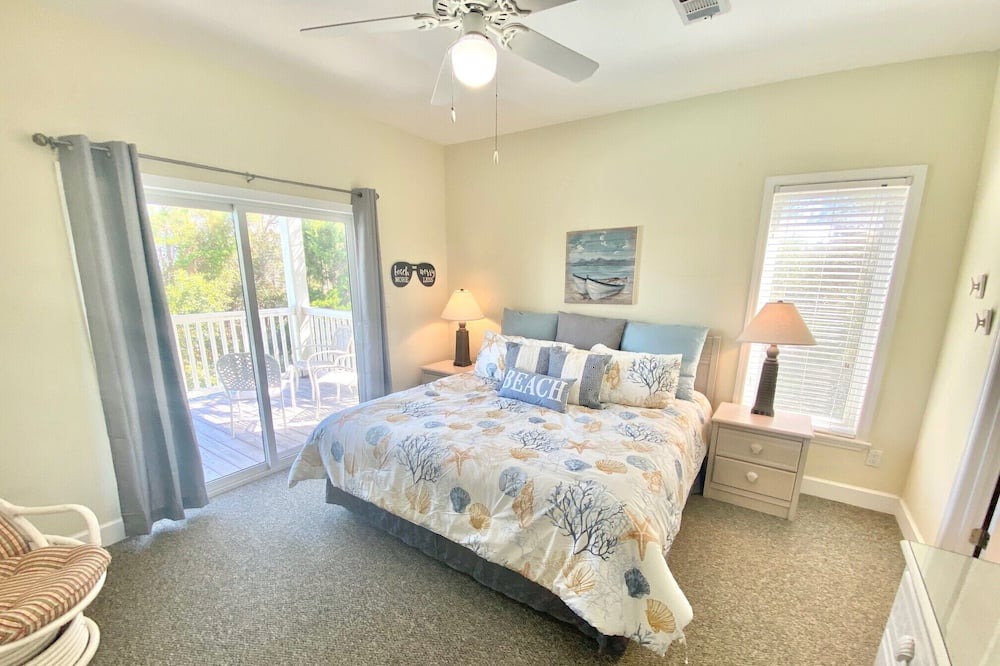 Photo of Bedroom in Treasure Beach Village