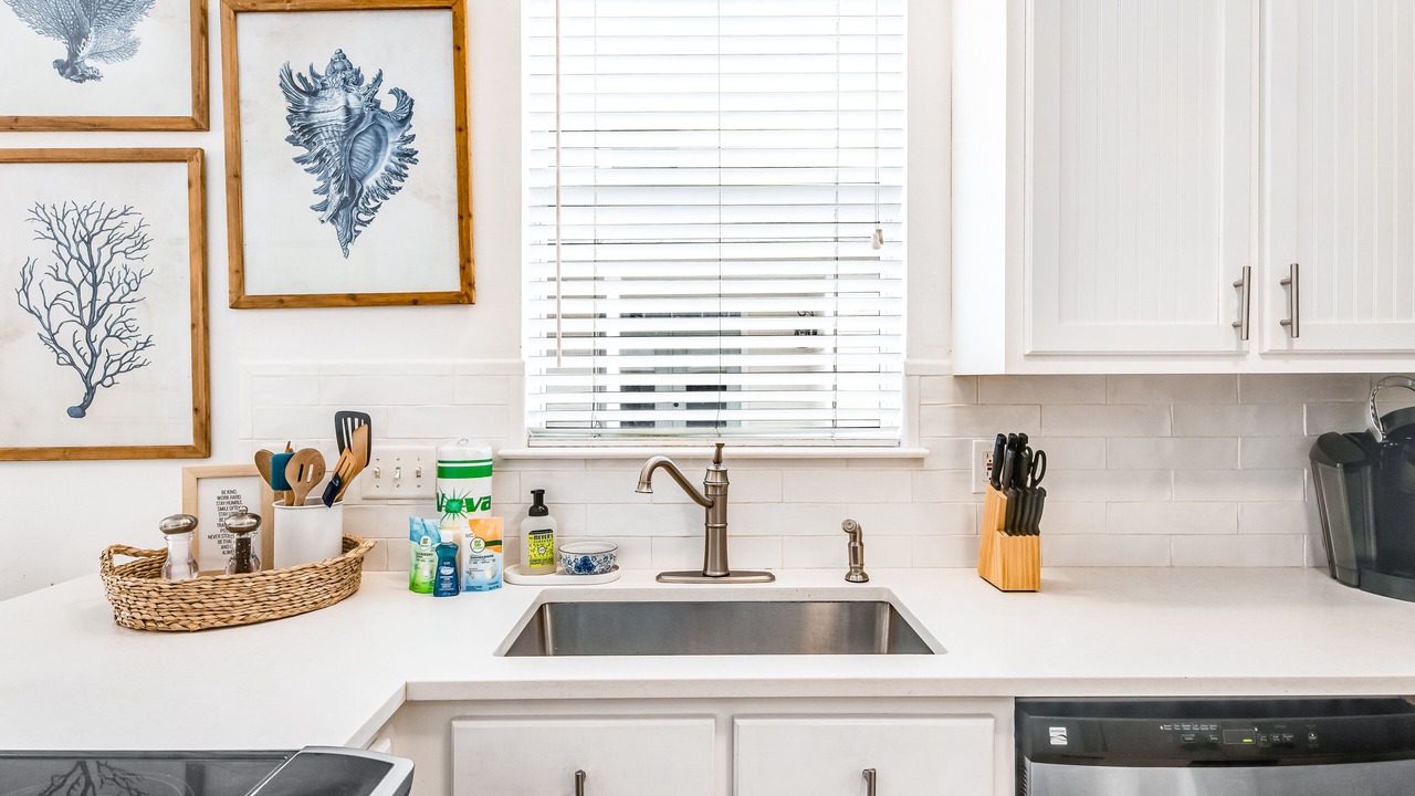 Photo of Kitchen in White's Gulfview